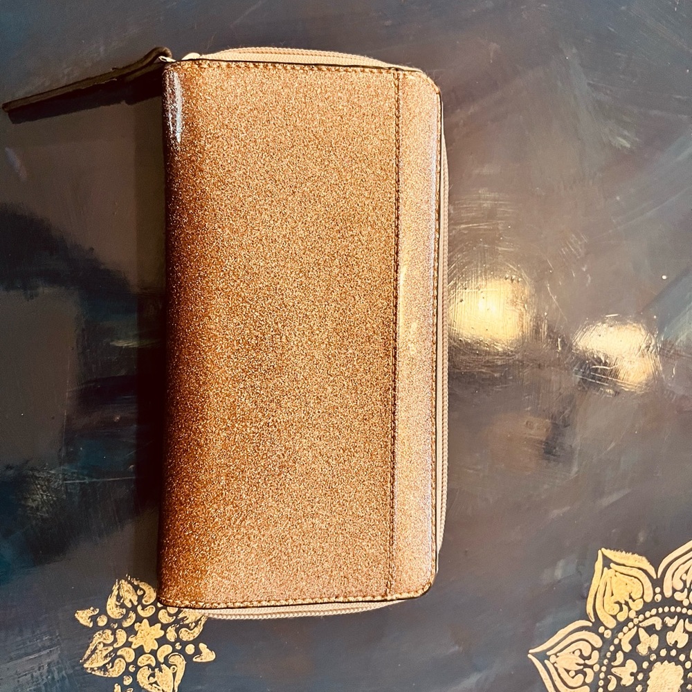 Kate Spade Wallet - Picture 2 of 4